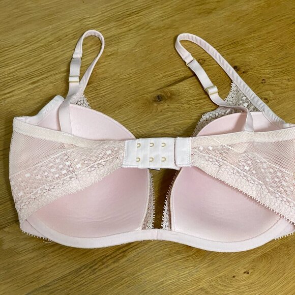 Victoria's Secret Pink Lace Incredible Plunge Bra 32DDD - Picture 4 of 9